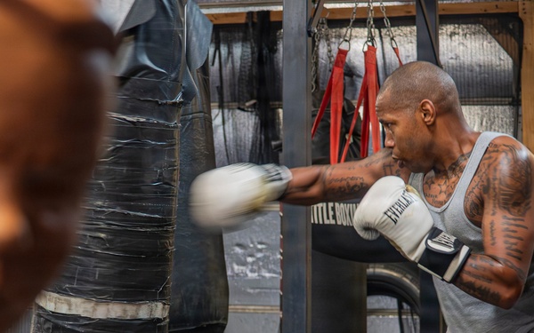 Sgt. 1st Class Corey Gulley trains for Fort Hood Fight Night