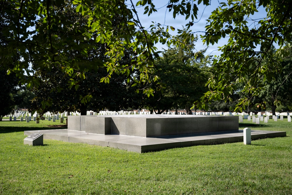 Moses Exekiel Sculpture in Section 16
