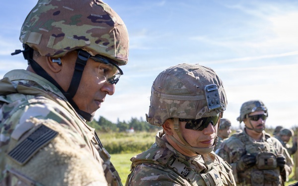 Soldiers with the NATO FLF Battle Group-Poland conduct joint weapons familiarization training in Poland