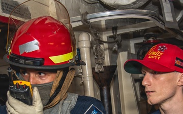Nimitz Sailors Conduct In-port Emergency Drill