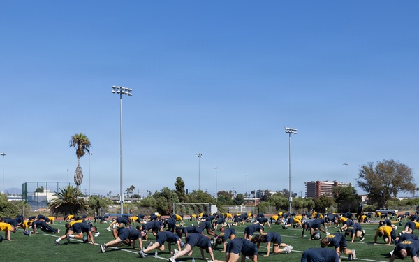 Vice Chief of Naval Operations Oversees USS Halsey's (DDG-97) Physical Training