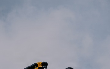 USAPT Golden Knights Parachutist Jump into Kentucky Derby