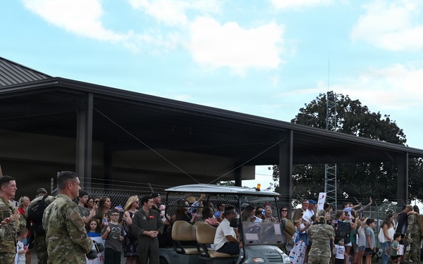 403rd Wing Airmen return from deployment