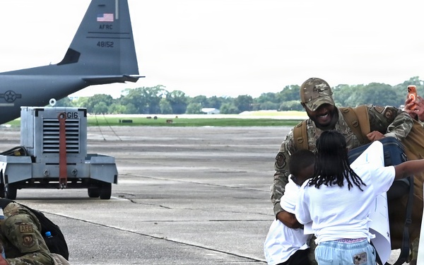 403rd Wing Airmen return from deployment