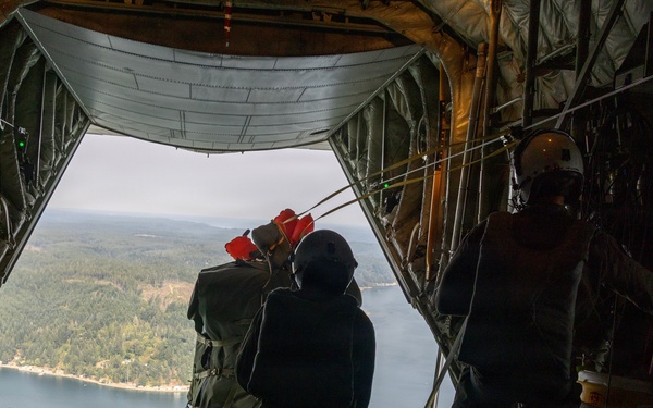 U.S. Marines, National Guard enhance air drop training during Evergreen 26