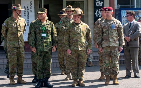 Distinguished Visitors Attend Yama Sakura 91 Exercise Control Area at Camp Higashi-Chitose
