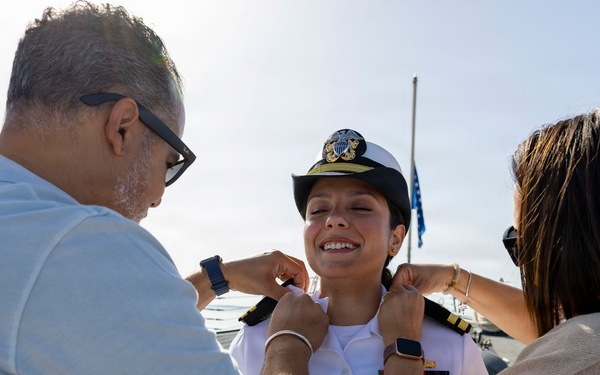 Officer Promotion Ceremony on DDG 117