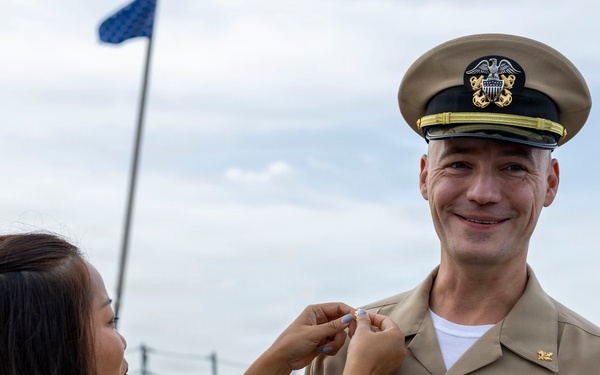 Lt. Brown Promotion Ceremony on DDG 117