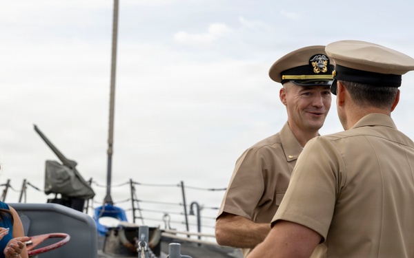 Lt. Brown Promotion Ceremony on DDG 117