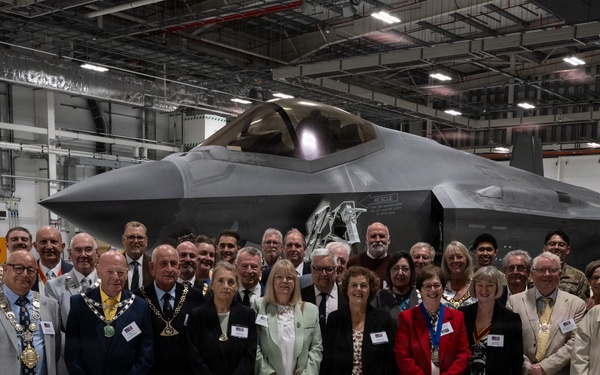 Civic Leaders Tour RAF Lakenheath