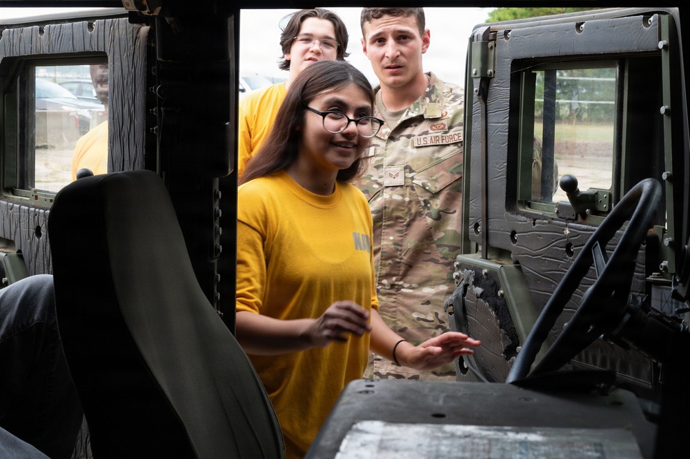 EAU Claire High School NJROTC Tours Shaw