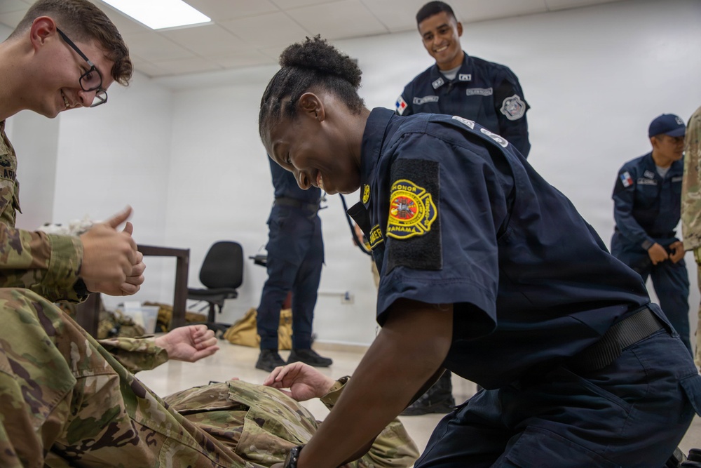 U.S. Army and Panamanian Security Forces train in Tactical Combat Casualty Care