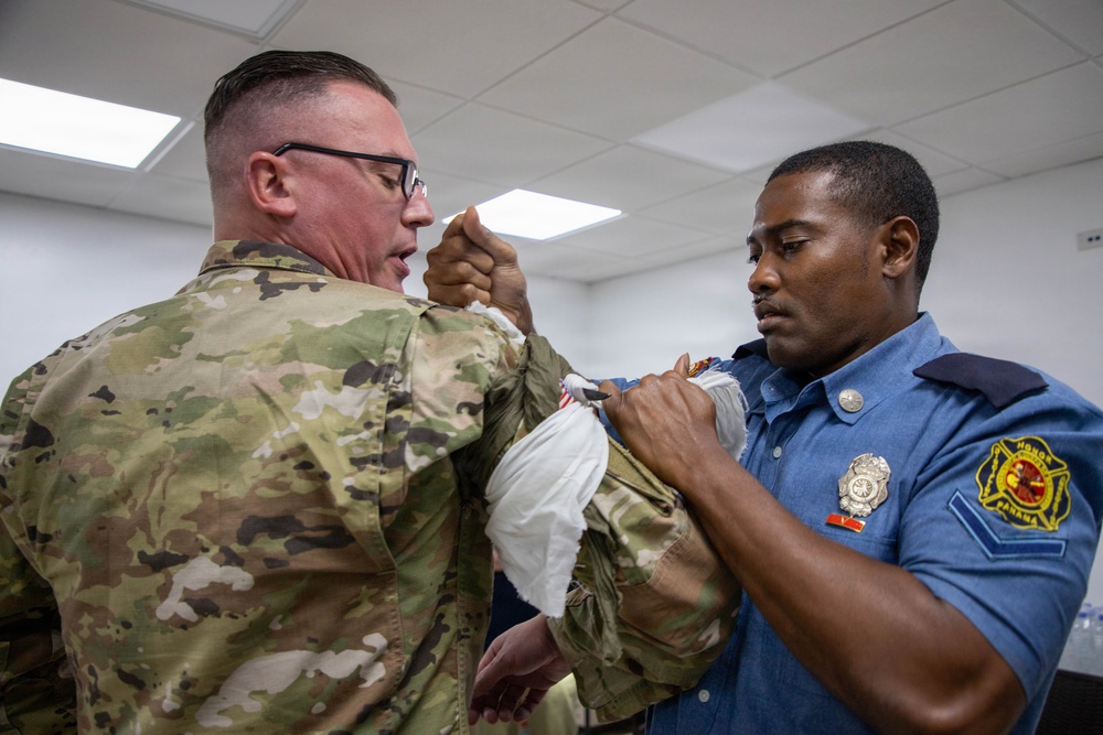 U.S. Army and Panamanian Security Forces train in Tactical Combat Casualty Care