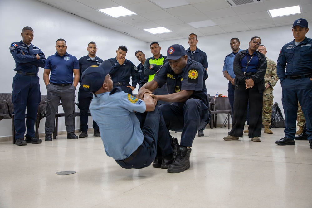 U.S. Army and Panamanian Security Forces train in Tactical Combat Casualty Care