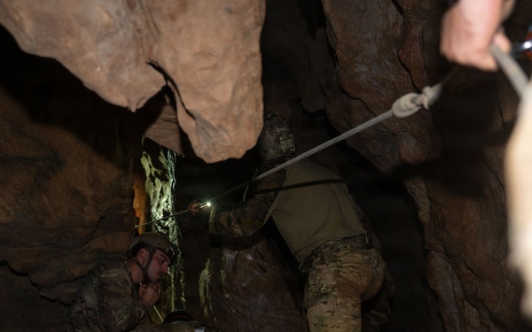 Combat Leader Course Cave CSAR