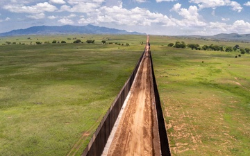 Panel Installation of New Smart Border Wall System east of Lochiel, Ariz.