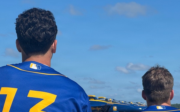 Pensacola Blue Wahoos Observe Blue Angels Practice Demonstration