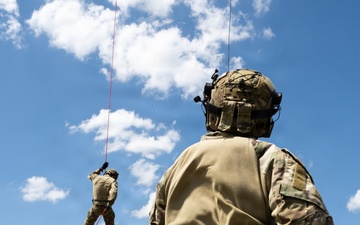 TACP students receive rappel training