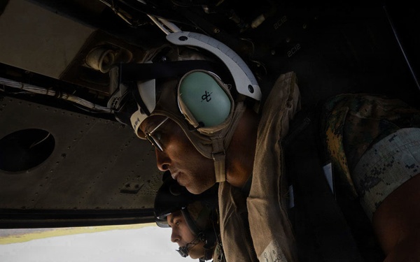 MCI-East Commanding General Conducts Aerial Tour