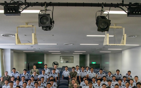 JASDF Cadets Tour MCAS Iwakuni
