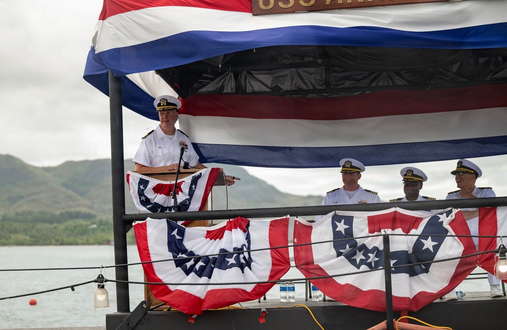 USS Annapolis (SSN 760) holds Change of Command Ceremony