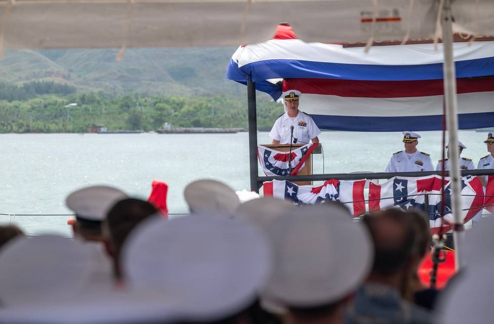 USS Annapolis (SSN 760) holds Change of Command Ceremony