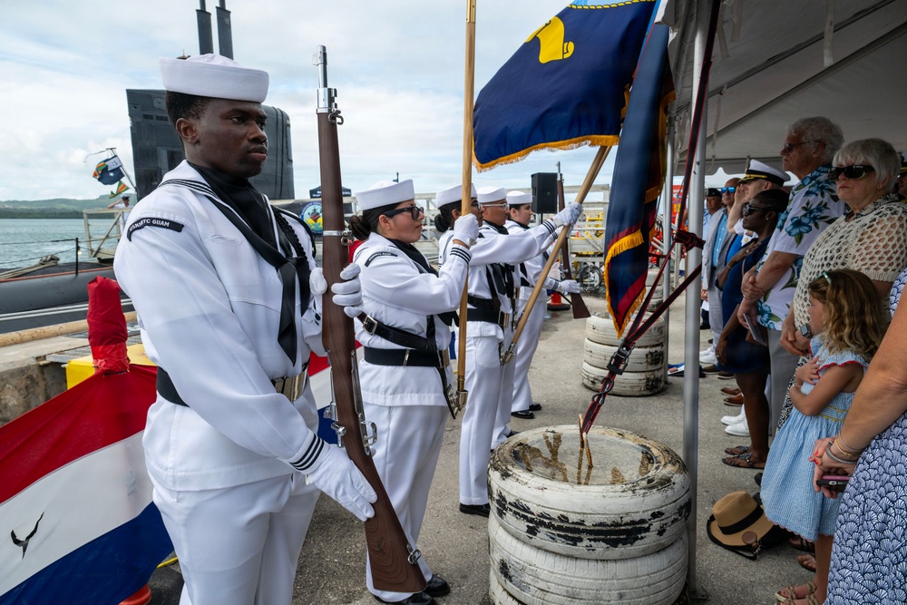 USS Annapolis (SSN 760) holds change of command ceremony