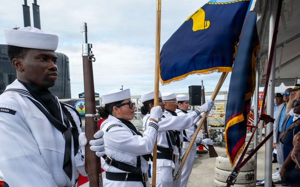 USS Annapolis (SSN 760) holds change of command ceremony