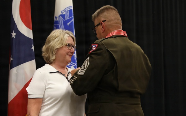 Ohio ARNG conducts ceremony marking transition of state command sergeants major