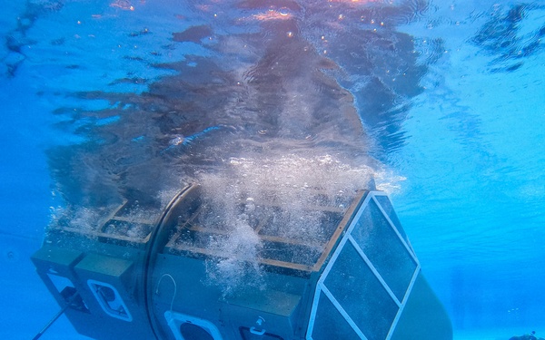 5th Air Naval Gunfire Liaison Company hosts underwater egress training