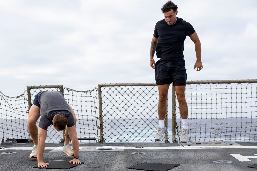 DDG 117 First Cold Fit Club