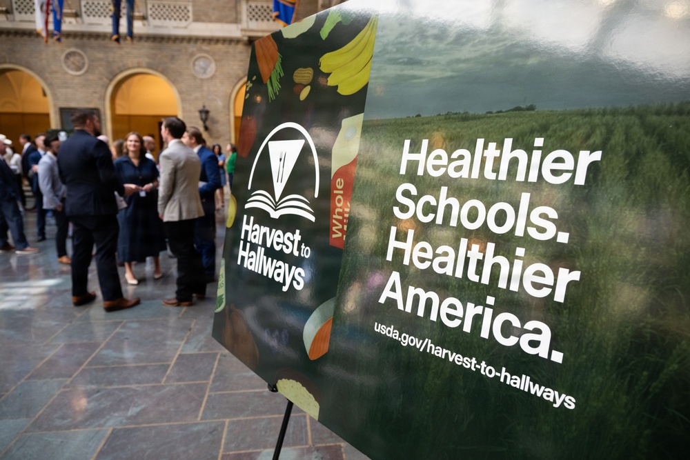 USDA Secretary Brooke Rollins and Secretary Kennedy &amp;quot;Harvest to Hallways&amp;quot; announcement and  press conference, September 24, 2026.