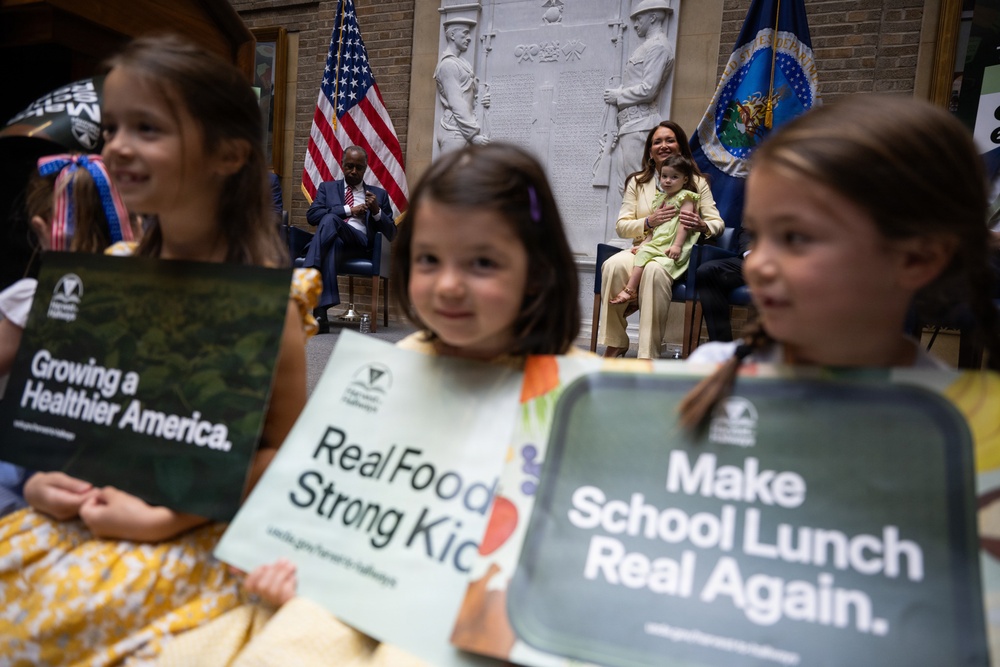 USDA Secretary Brooke Rollins and Secretary Kennedy &amp;quot;Harvest to Hallways&amp;quot; announcement and  press conference, September 24, 2026.