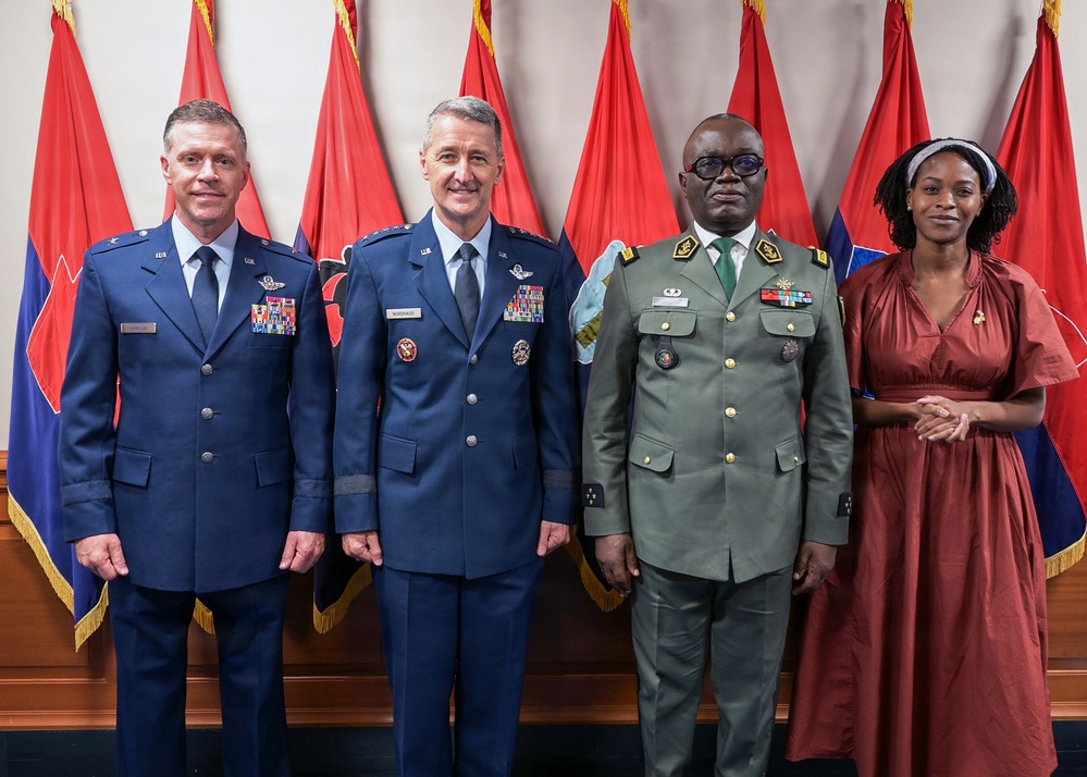 Nordhaus hosts Benin Armed Forces Chief of Defence in the Pentagon