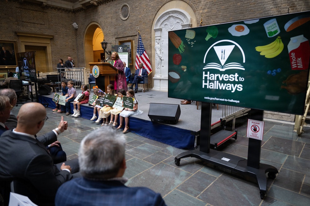 USDA Secretary Brooke Rollins and Secretary Kennedy &amp;quot;Harvest to Hallways&amp;quot; announcement and  press conference, September 24, 2026.