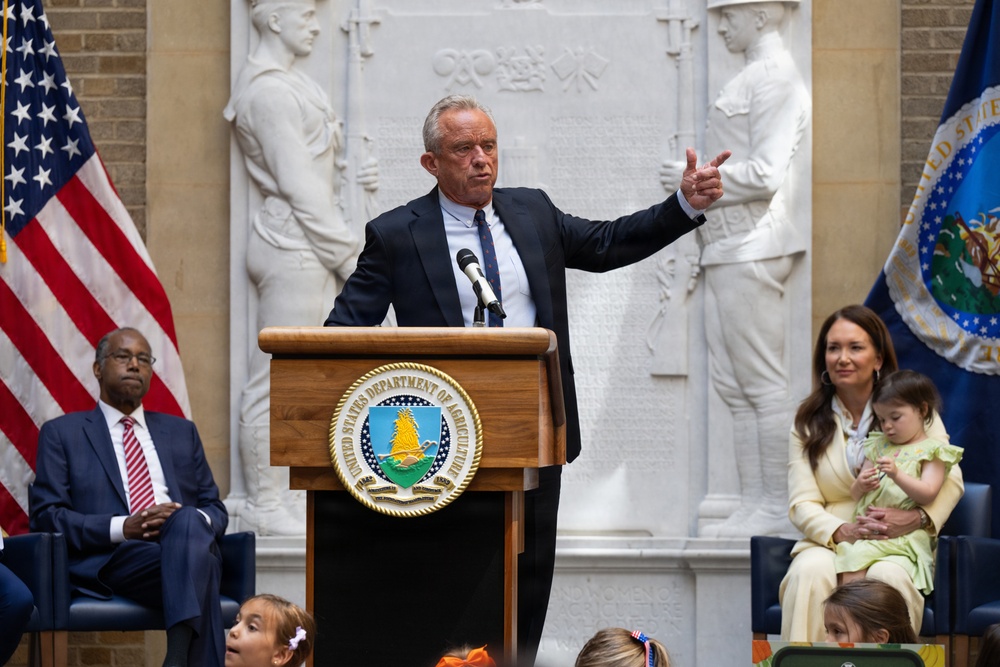 USDA Secretary Brooke Rollins and Secretary Kennedy &amp;quot;Harvest to Hallways&amp;quot; announcement and  press conference, September 24, 2026.
