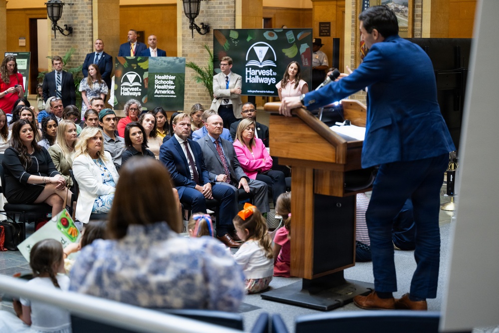 USDA Secretary Brooke Rollins and Secretary Kennedy &amp;quot;Harvest to Hallways&amp;quot; announcement and  press conference, September 24, 2026.