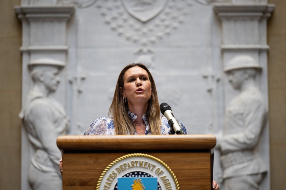 USDA Secretary Brooke Rollins and Secretary Kennedy &amp;quot;Harvest to Hallways&amp;quot; announcement and  press conference, September 24, 2026.
