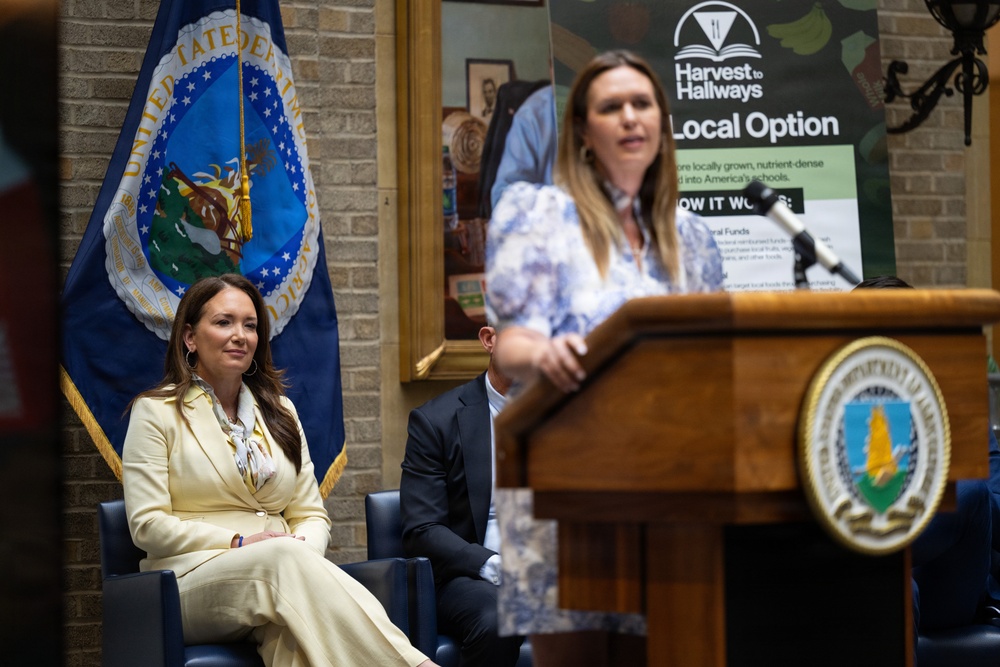 USDA Secretary Brooke Rollins and Secretary Kennedy &amp;quot;Harvest to Hallways&amp;quot; announcement and  press conference, September 24, 2026.