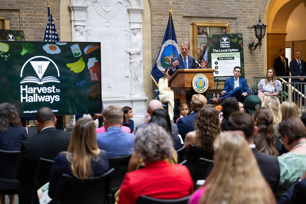 USDA Secretary Brooke Rollins and Secretary Kennedy &amp;quot;Harvest to Hallways&amp;quot; announcement and  press conference, September 24, 2026.