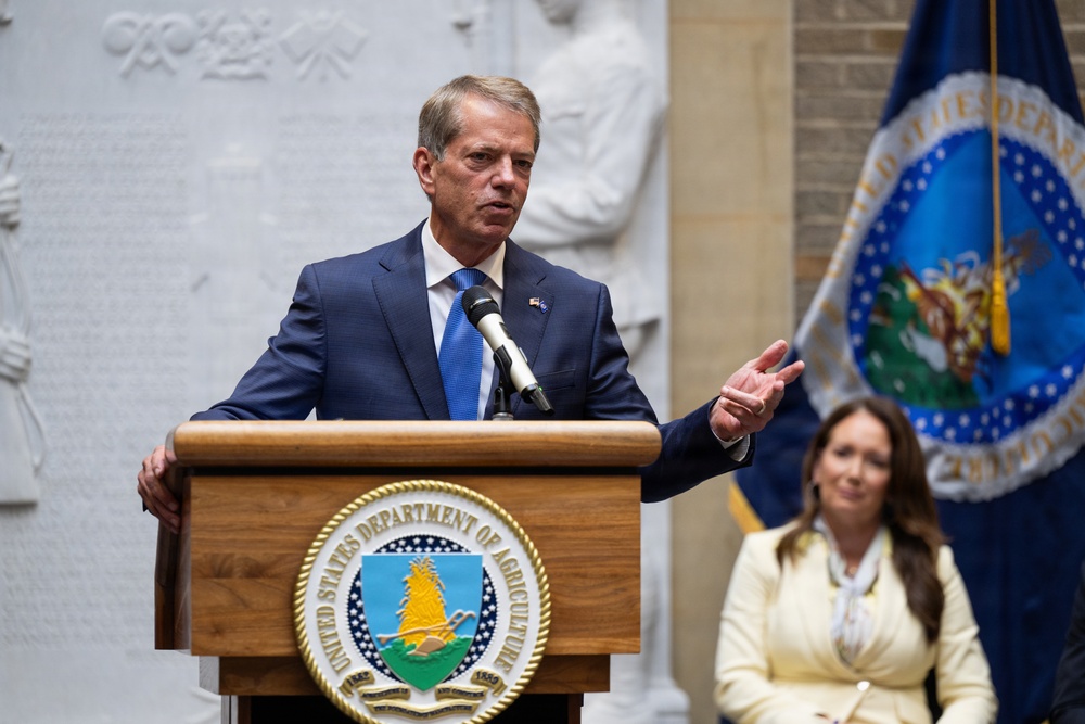 USDA Secretary Brooke Rollins and Secretary Kennedy &amp;quot;Harvest to Hallways&amp;quot; announcement and  press conference, September 24, 2026.