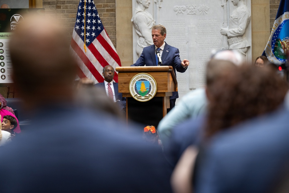 USDA Secretary Brooke Rollins and Secretary Kennedy &amp;quot;Harvest to Hallways&amp;quot; announcement and  press conference, September 24, 2026.