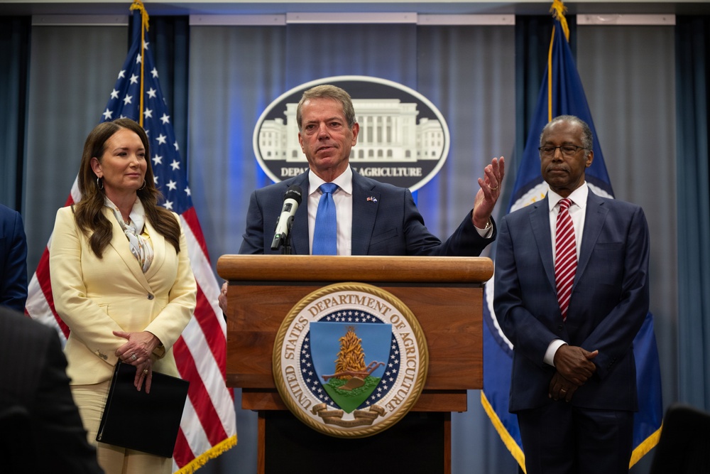 USDA Secretary Brooke Rollins and Secretary Kennedy &amp;quot;Harvest to Hallways&amp;quot; announcement and  press conference, September 24, 2026.