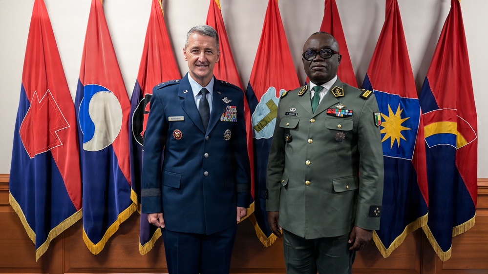 Nordhaus hosts Benin Armed Forces Chief of Defence in the Pentagon