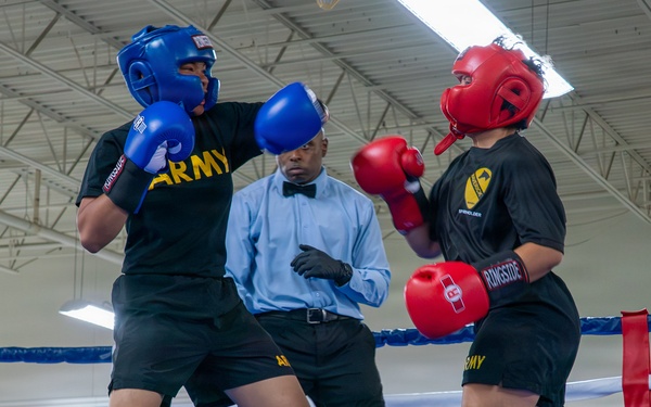 1st Cavalry Division Troopers box head-to-head during Cav Week 105