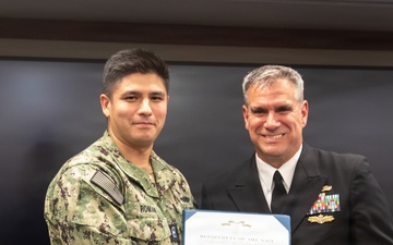 PAE SSP Sailor Awarded Navy Commendation Medal for Lifesaving Efforts During Highway Crash