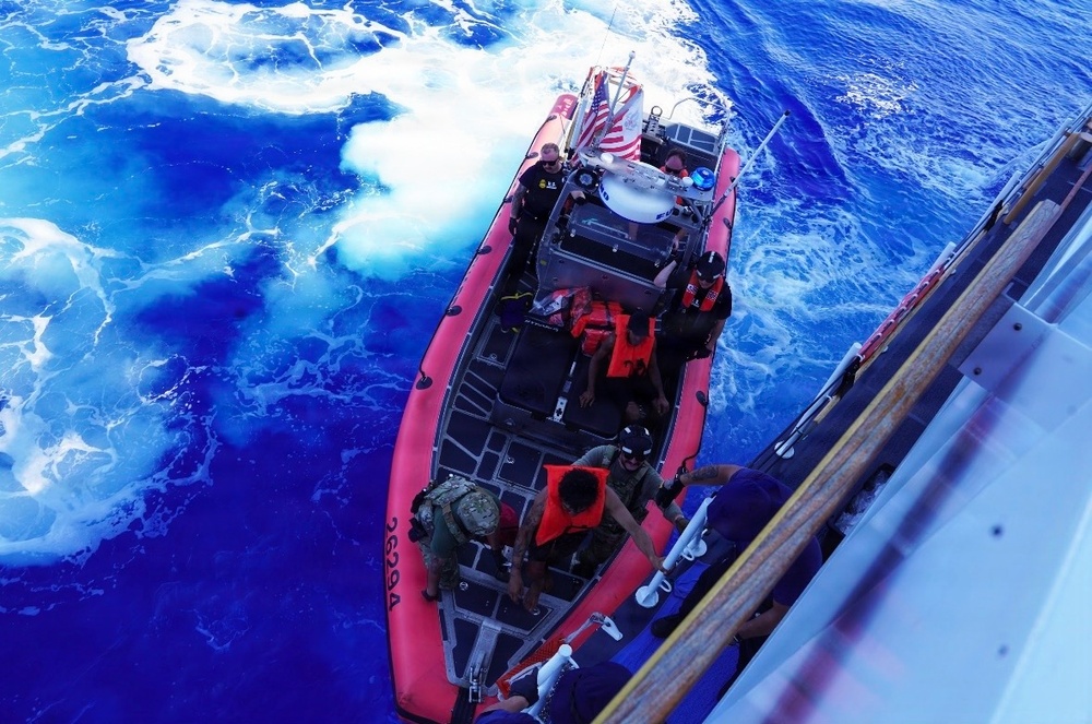 Coast Guard repatriates 14 aliens to Cuba