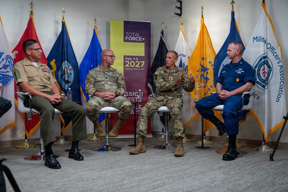 SEA Raines Joins Joint Force Senior Enlisted Leaders at MOAA Forum
