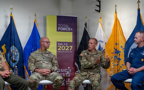 SEA Raines Joins Joint Force Senior Enlisted Leaders at MOAA Forum