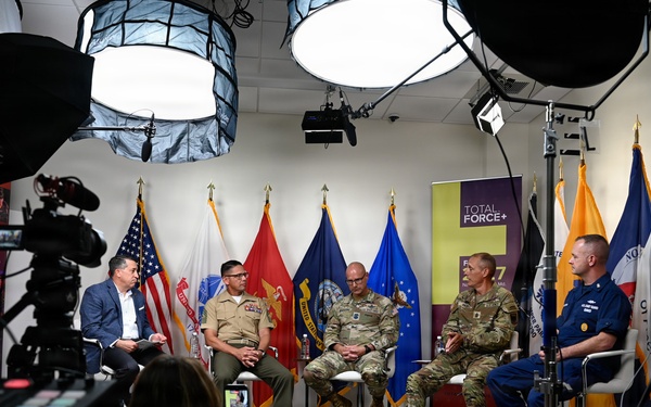 SEA Raines Joins Joint Force Senior Enlisted Leaders at MOAA Forum
